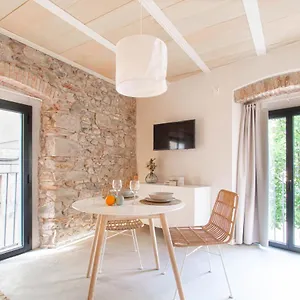 aeris-boutique-studio.topcostabravahotels.com/