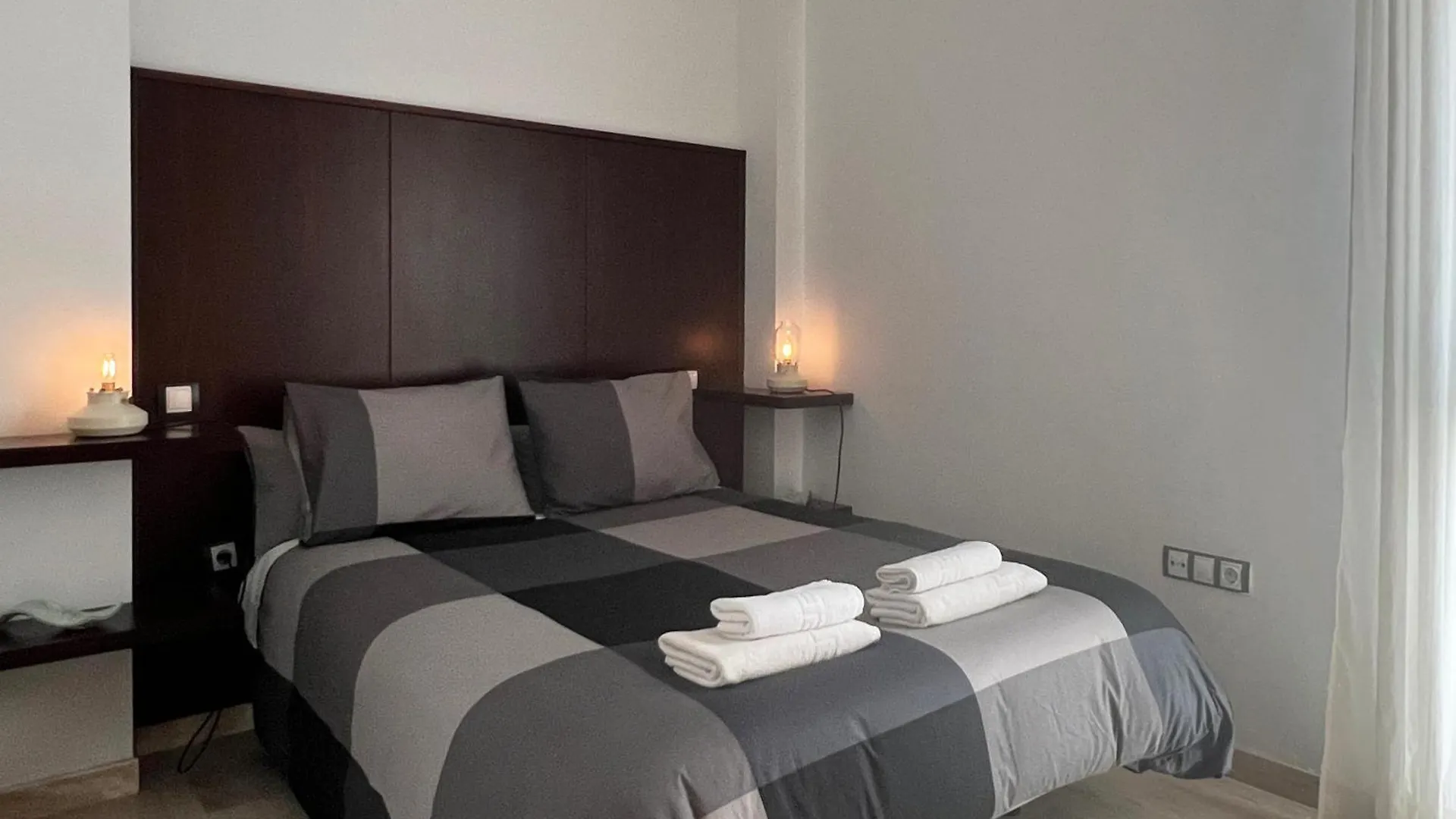 Suite Apartment City Center - Aloha Sevilla